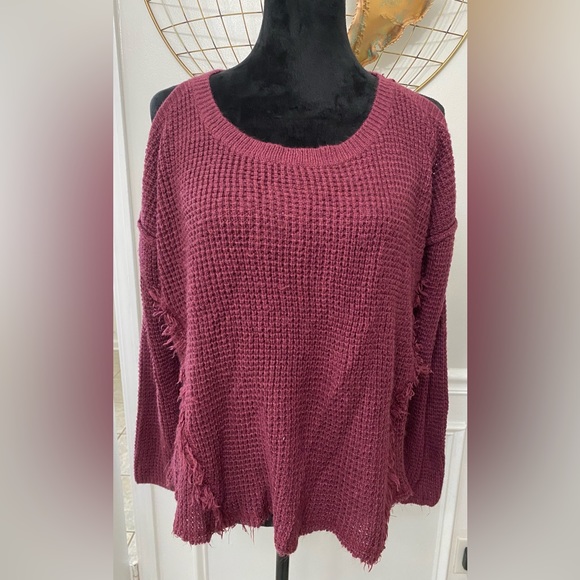 Coco + Jaimeson | Open Shoulder Ragged Sweater - Picture 1 of 6